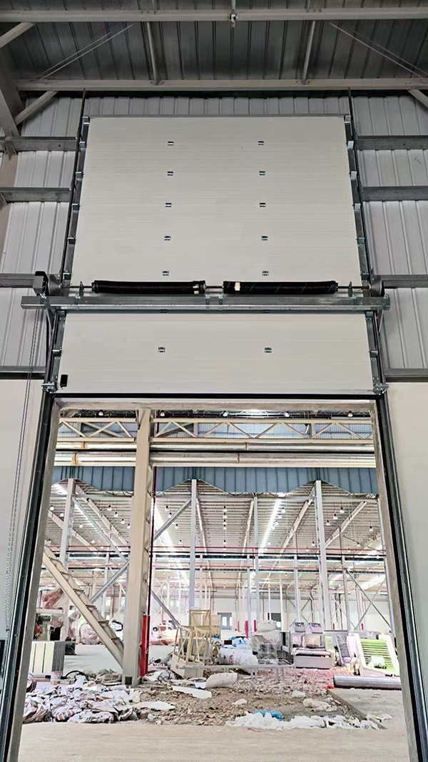 工业园区工业提升门