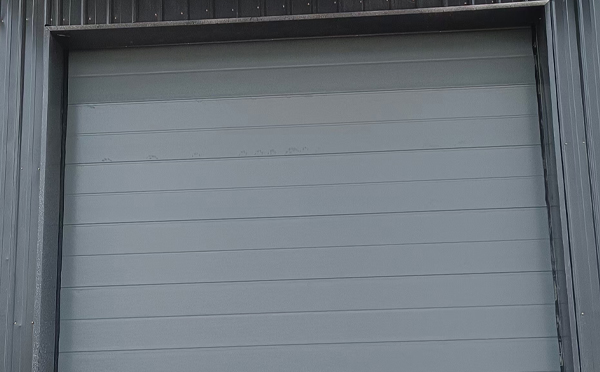 工业园区车库门