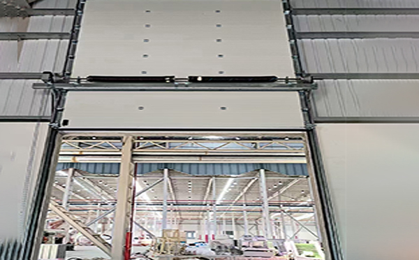 工业园区工业提升门