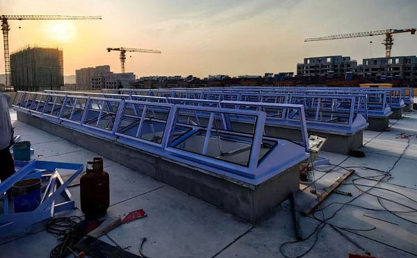 消防工业园区排烟窗怎么选择尺寸