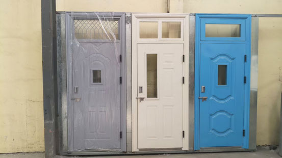 工业园区学校教室门